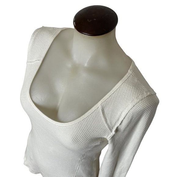 Waffle Knit White Long Sleeve Top With Boho Pattern On Sleeve - Picture 9 of 15